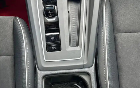 Volkswagen Golf VIII, 2021 год, 1 950 000 рублей, 11 фотография