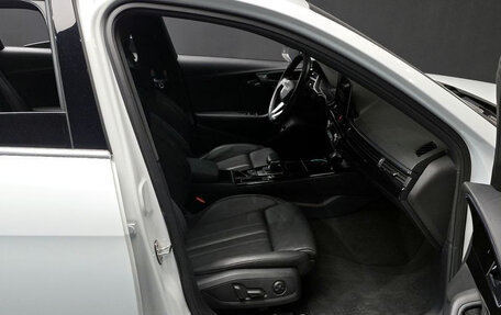 Audi A4, 2021 год, 2 430 000 рублей, 11 фотография