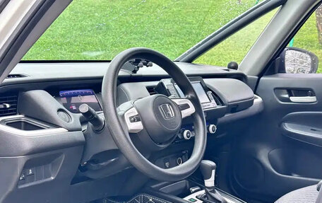 Honda Fit, 2022 год, 1 360 000 рублей, 6 фотография