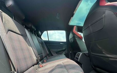 Volkswagen Golf GTI, 2021 год, 2 740 000 рублей, 16 фотография