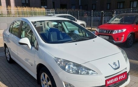 Peugeot 408 I рестайлинг, 2015 год, 755 000 рублей, 2 фотография