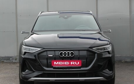 Audi e-tron I, 2020 год, 5 800 000 рублей, 7 фотография