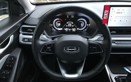 Geely Emgrand, 2023 год, 1 670 000 рублей, 13 фотография