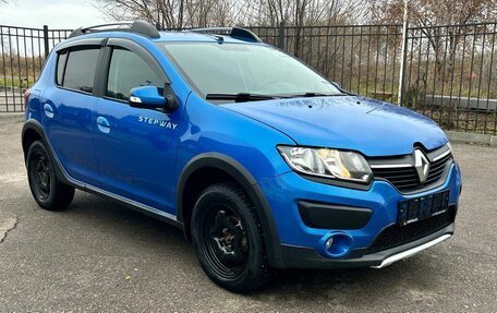 Renault Sandero II рестайлинг, 2016 год, 800 000 рублей, 3 фотография