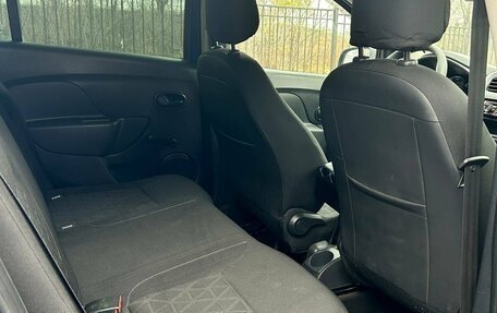 Renault Sandero II рестайлинг, 2016 год, 800 000 рублей, 9 фотография