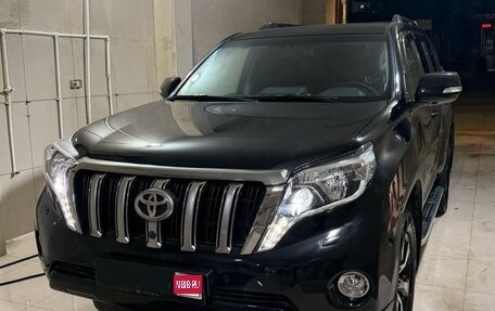 Toyota Land Cruiser Prado 150 рестайлинг 2, 2017 год, 4 400 000 рублей, 1 фотография