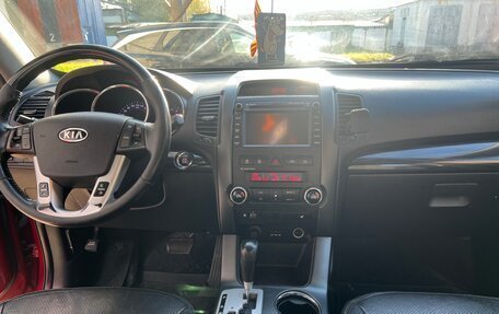 KIA Sorento II рестайлинг, 2011 год, 1 333 000 рублей, 18 фотография