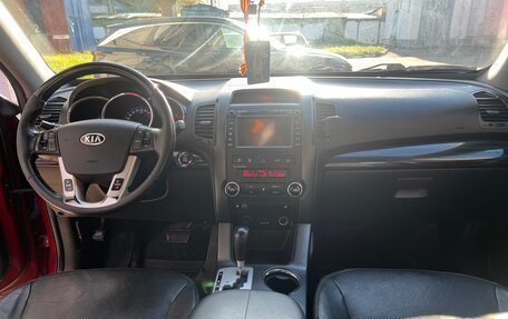 KIA Sorento II рестайлинг, 2011 год, 1 333 000 рублей, 19 фотография