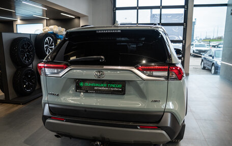 Toyota RAV4, 2019 год, 2 900 000 рублей, 7 фотография