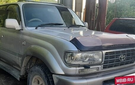 Toyota Land Cruiser 80 рестайлинг, 1996 год, 1 440 000 рублей, 10 фотография