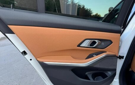 BMW 3 серия, 2022 год, 3 490 000 рублей, 24 фотография