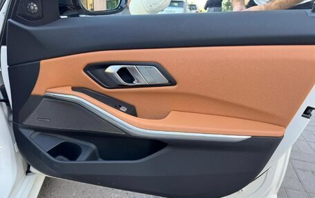 BMW 3 серия, 2022 год, 3 490 000 рублей, 22 фотография