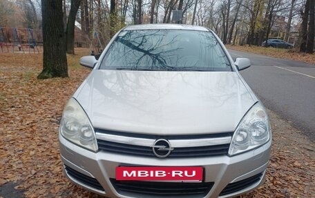 Opel Astra H, 2011 год, 358 000 рублей, 2 фотография