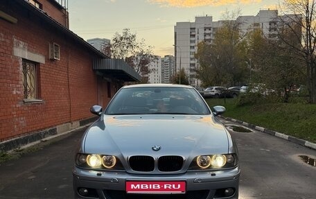 BMW 5 серия, 2001 год, 2 900 000 рублей, 1 фотография