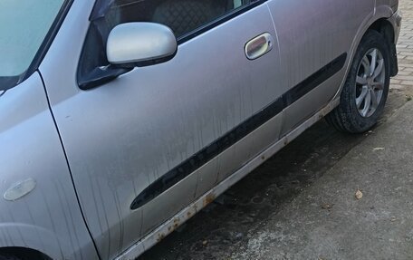 Nissan Almera, 2001 год, 300 000 рублей, 3 фотография