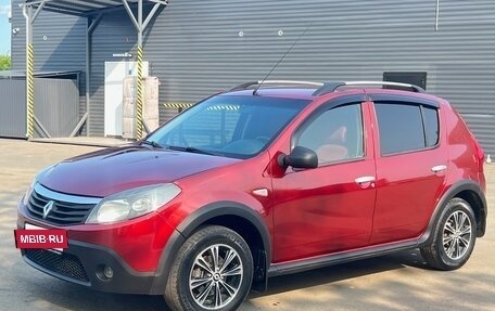 Renault Sandero I, 2011 год, 680 000 рублей, 2 фотография