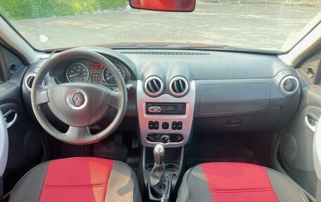 Renault Sandero I, 2011 год, 680 000 рублей, 10 фотография