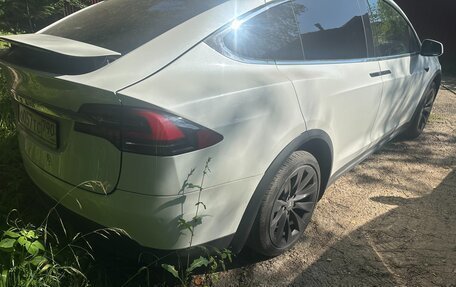 Tesla Model X I, 2018 год, 4 000 000 рублей, 5 фотография