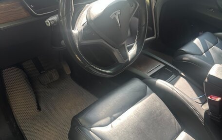 Tesla Model X I, 2018 год, 4 000 000 рублей, 6 фотография