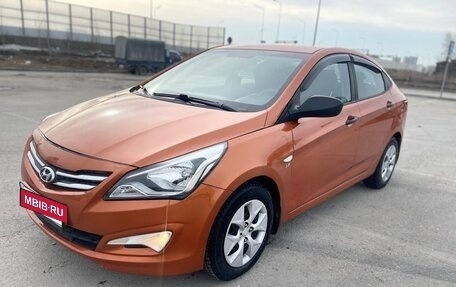Hyundai Solaris II рестайлинг, 2014 год, 1 160 000 рублей, 2 фотография