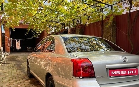 Toyota Avensis III рестайлинг, 2005 год, 860 000 рублей, 6 фотография