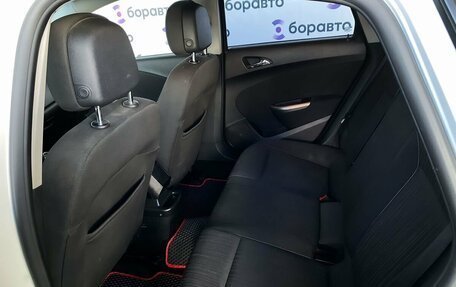 Opel Astra J, 2011 год, 820 000 рублей, 12 фотография