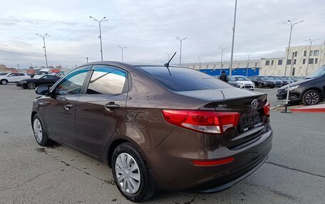 KIA Rio III рестайлинг, 2015 год, 824 995 рублей, 5 фотография