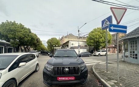 Toyota Land Cruiser Prado 150 рестайлинг 2, 2021 год, 6 500 000 рублей, 1 фотография