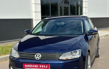 Volkswagen Jetta VI, 2014 год, 1 600 000 рублей, 10 фотография