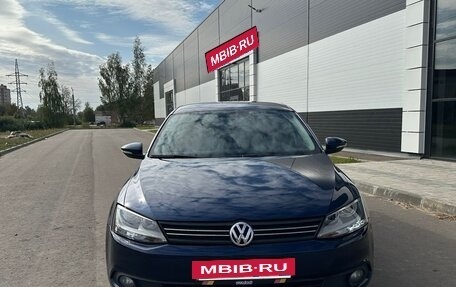 Volkswagen Jetta VI, 2014 год, 1 600 000 рублей, 20 фотография
