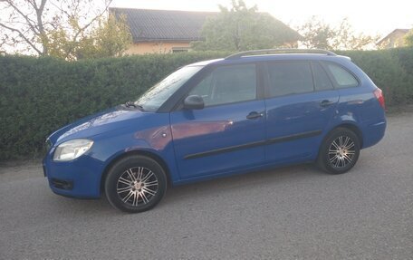 Skoda Fabia II, 2009 год, 495 000 рублей, 2 фотография