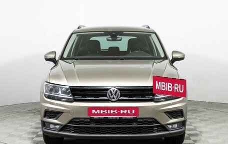 Volkswagen Tiguan II, 2019 год, 2 249 898 рублей, 2 фотография