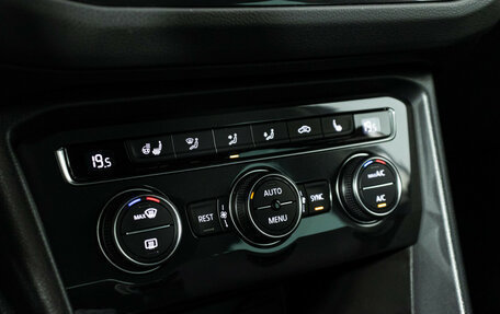 Volkswagen Tiguan II, 2019 год, 2 249 898 рублей, 17 фотография