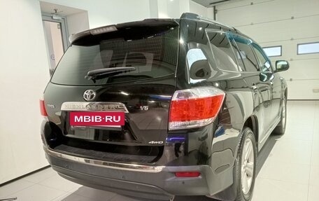 Toyota Highlander III, 2012 год, 1 649 000 рублей, 4 фотография