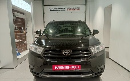 Toyota Highlander III, 2012 год, 1 649 000 рублей, 2 фотография