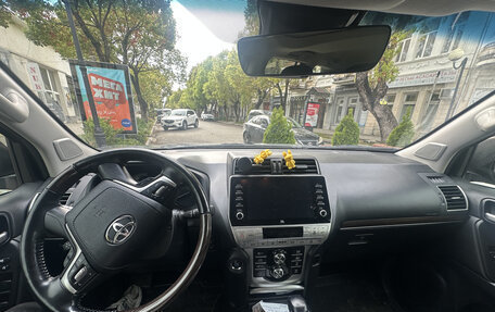 Toyota Land Cruiser Prado 150 рестайлинг 2, 2021 год, 6 500 000 рублей, 2 фотография