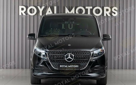 Mercedes-Benz V-Класс, 2024 год, 13 900 000 рублей, 2 фотография