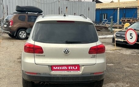 Volkswagen Tiguan I, 2011 год, 1 100 000 рублей, 4 фотография