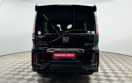 Honda Stepwgn IV, 2020 год, 2 590 000 рублей, 4 фотография