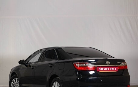 Toyota Camry, 2016 год, 1 999 000 рублей, 6 фотография