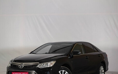 Toyota Camry, 2016 год, 1 999 000 рублей, 3 фотография