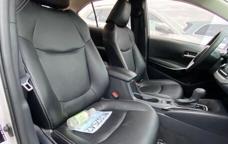 Toyota Corolla, 2021 год, 1 850 000 рублей, 8 фотография
