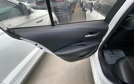 Toyota Corolla, 2021 год, 1 850 000 рублей, 10 фотография