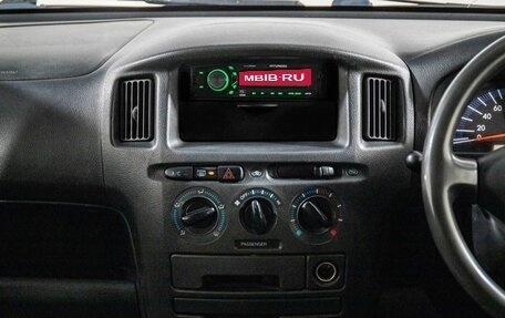 Toyota Probox I, 2009 год, 600 000 рублей, 11 фотография