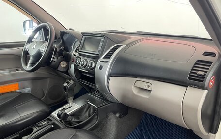 Mitsubishi Pajero Sport II рестайлинг, 2012 год, 1 520 000 рублей, 9 фотография