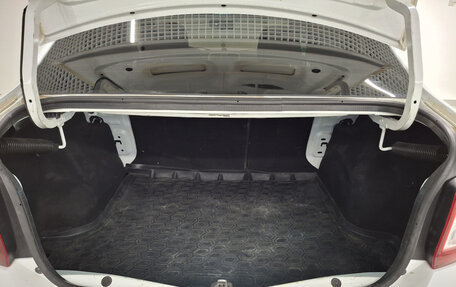 Renault Logan II, 2018 год, 734 000 рублей, 12 фотография