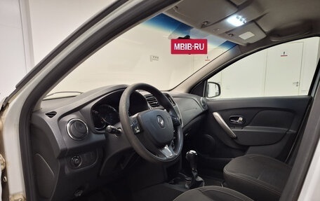 Renault Logan II, 2018 год, 734 000 рублей, 20 фотография