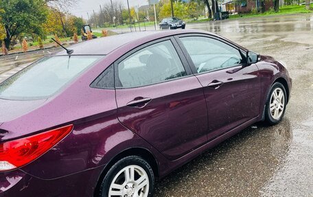 Hyundai Solaris II рестайлинг, 2011 год, 725 000 рублей, 13 фотография