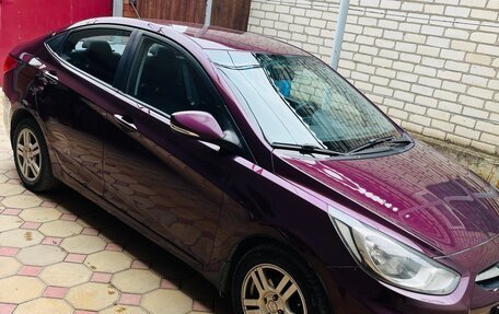 Hyundai Solaris II рестайлинг, 2011 год, 725 000 рублей, 16 фотография