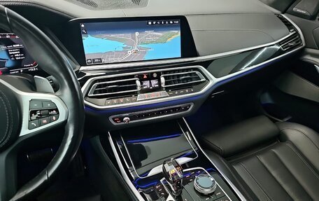 BMW X7, 2021 год, 9 900 000 рублей, 15 фотография